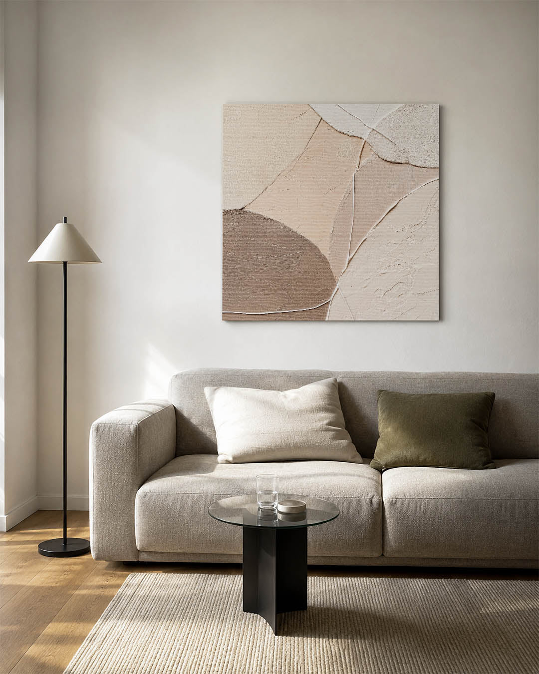 Organische vormen kunstwerk – vierkante wanddecoratie – dit kunstwerk toont vloeiende, organische vormen in zachte beige en