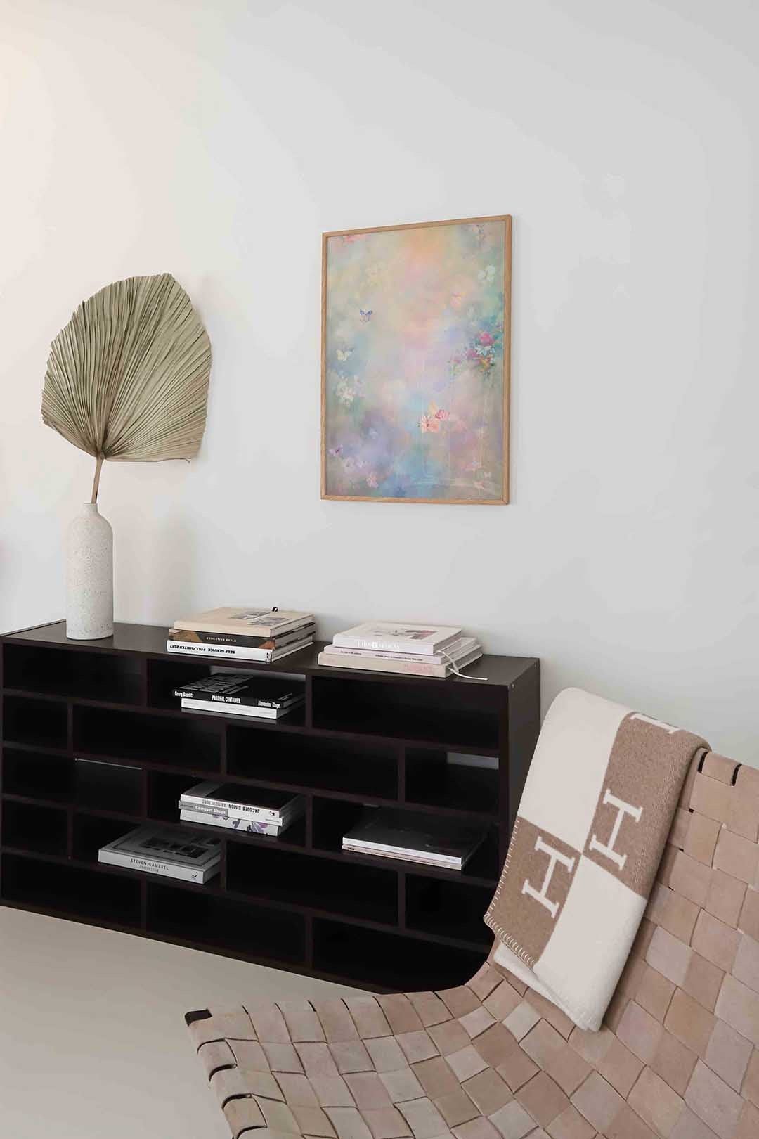 Vlinders en bloemen – staande kleurrijke abstracte wanddecoratie van WallArtistic