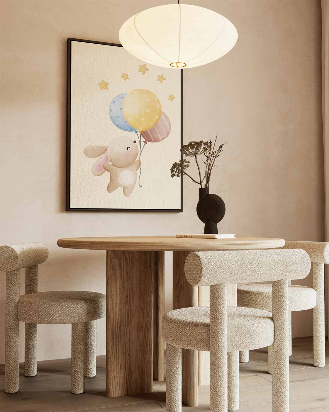 Vrolijke Konijn met Ballonnen – staand kunstwerk voor modern interieur