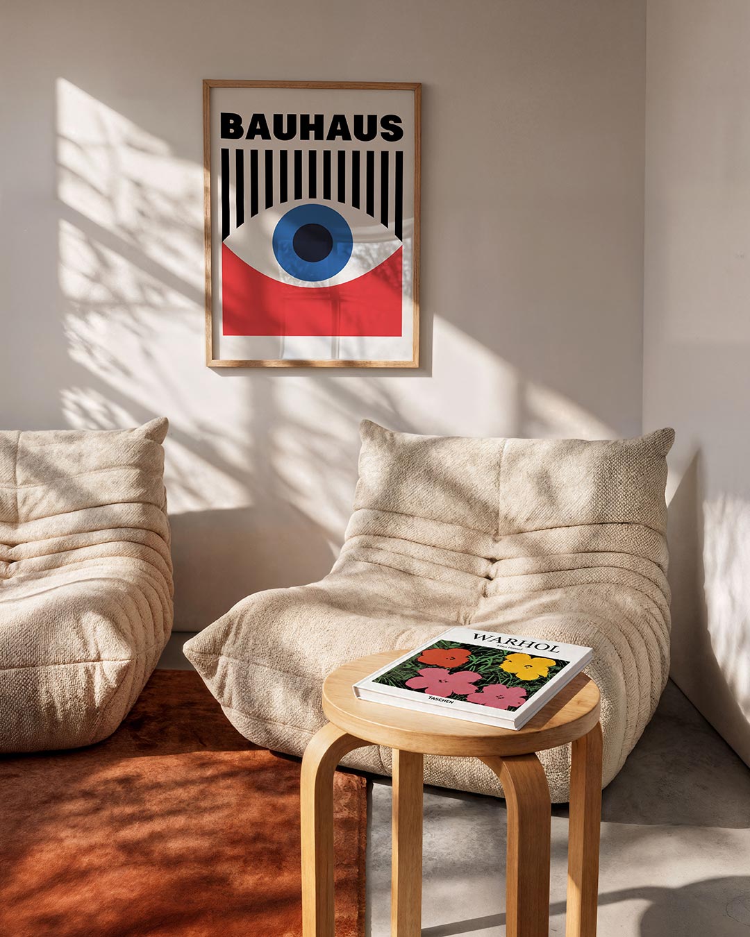 Oog en lijnen – geometrische Bauhaus poster in staand formaat