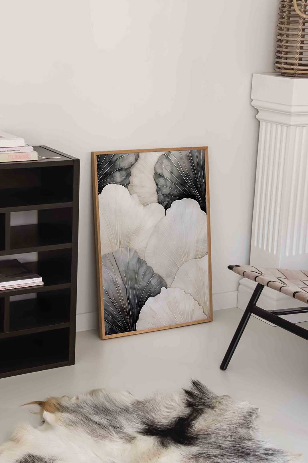 Bladvormen in zwart en wit – rustige abstracte wandkunst als portret poster