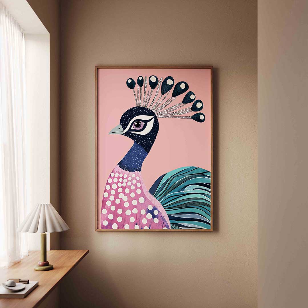 Pauw met roze achtergrond – staande dieren wanddecoratie van WallArtistic