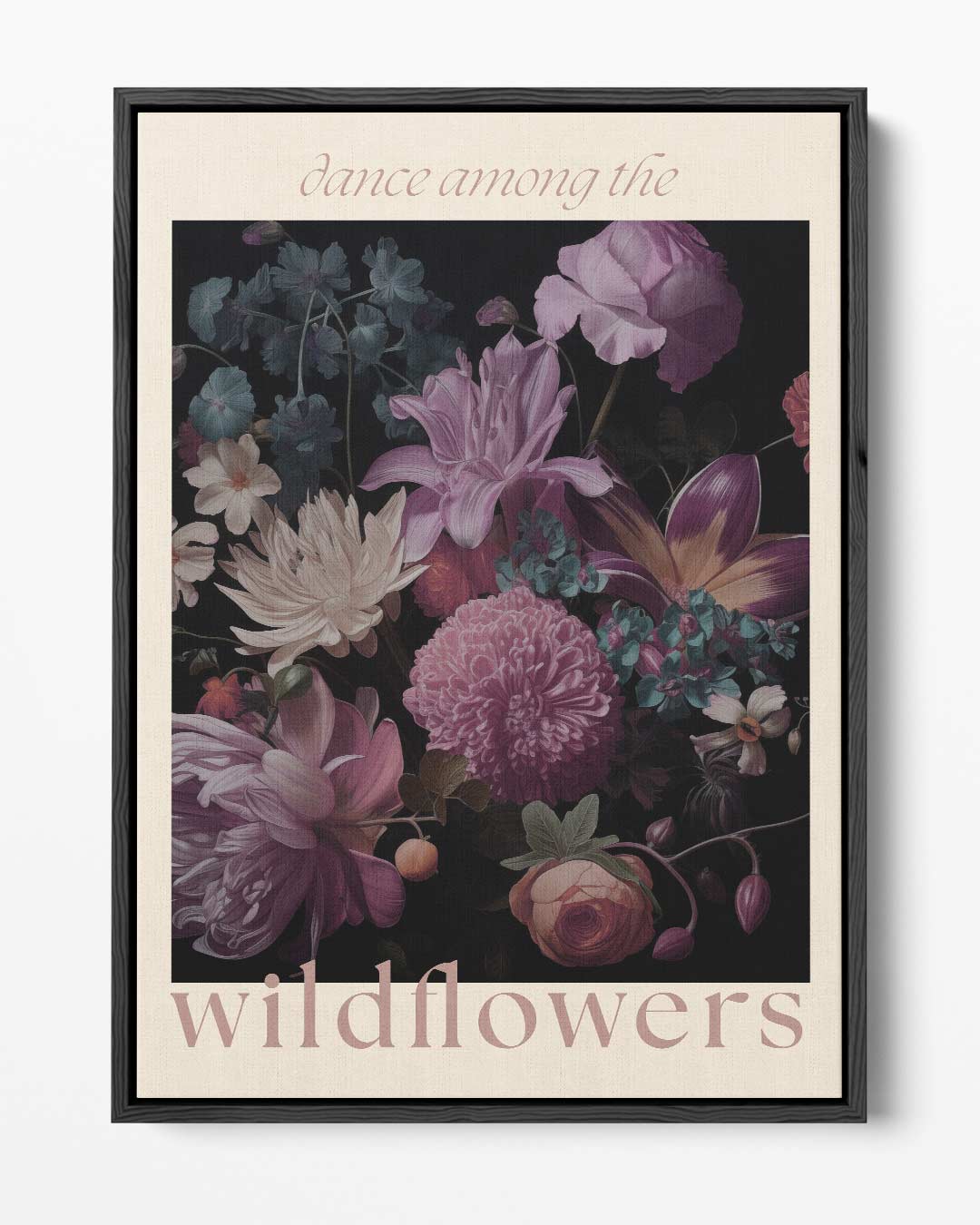 Dans tussen de wildbloemen – portret kunstwerk als wanddecoratie