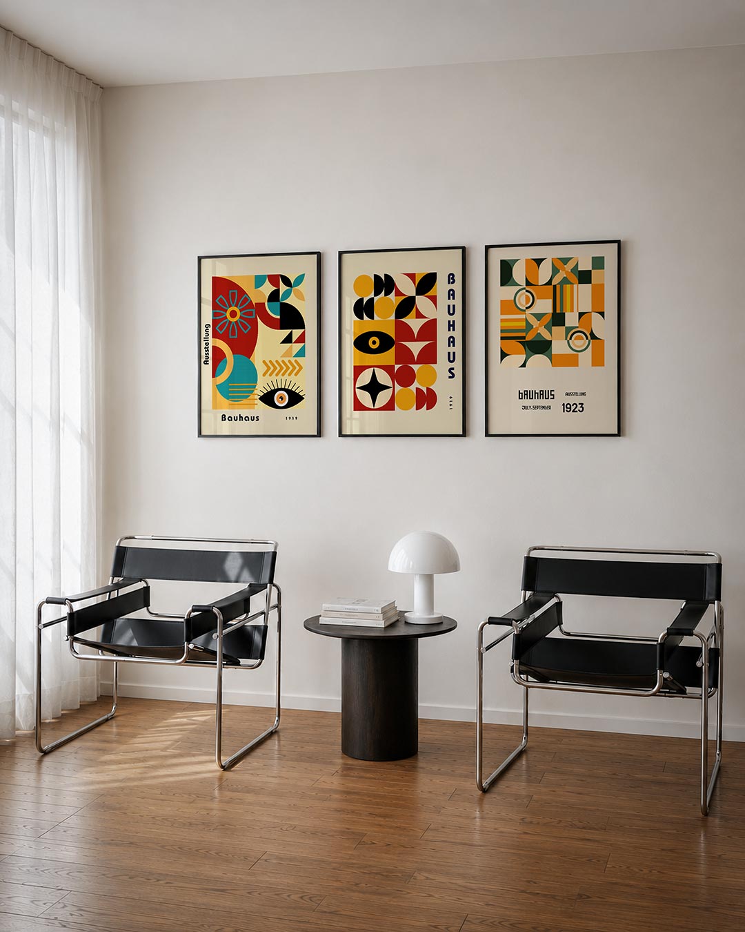 Vormen en vlakkenspel driedelige posterset – deze posterset in drie delen toont een levendig spel van cirkels, driehoeken en