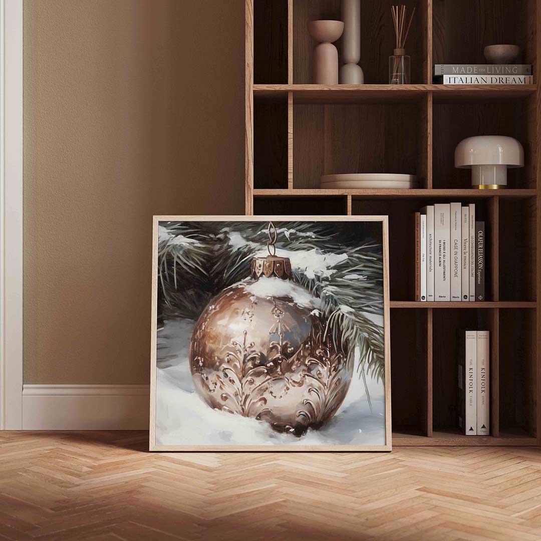 Kerstbal met sneeuw – kerstposter in vierkant formaat