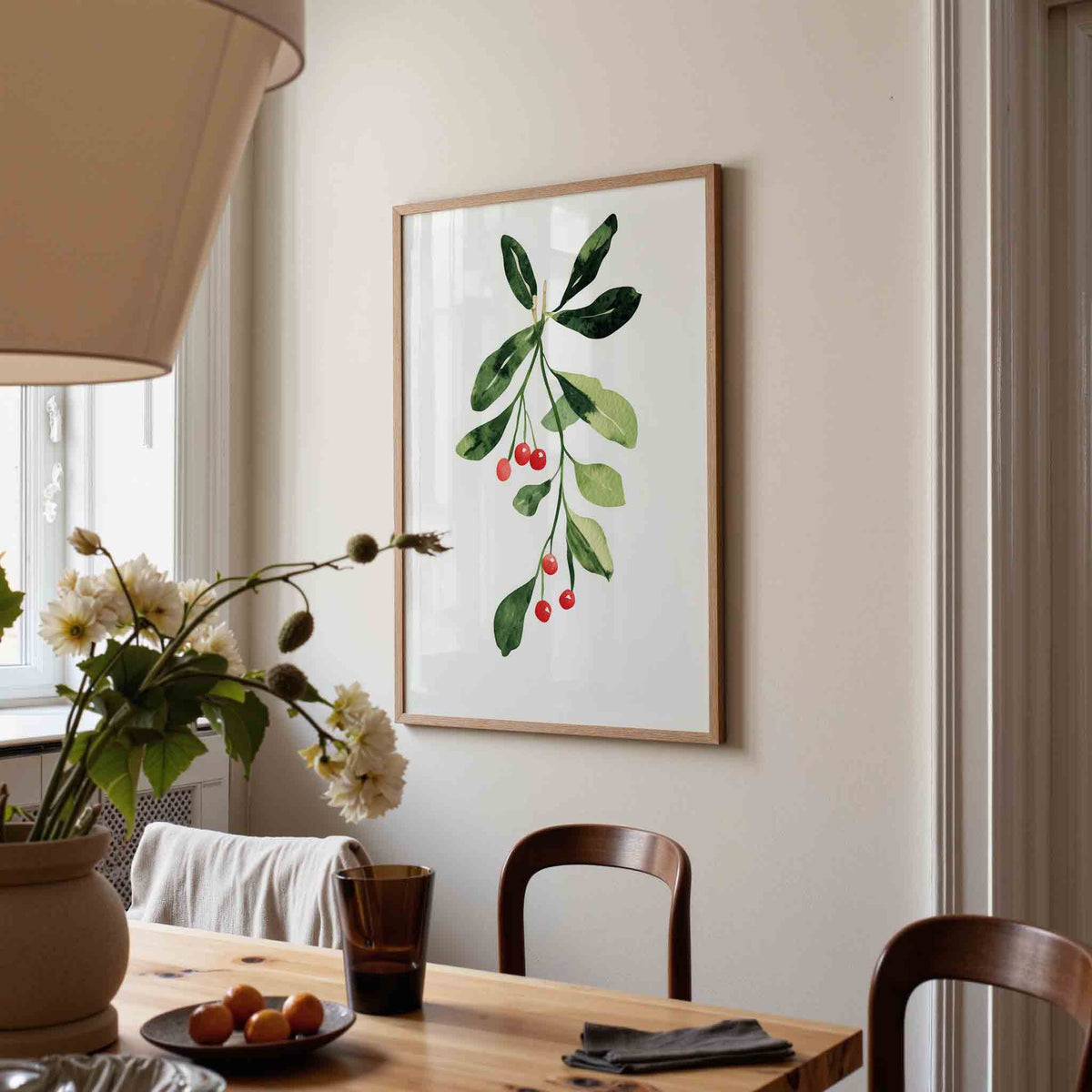 Groene bladeren en rode bessen – kerstposter in staand formaat