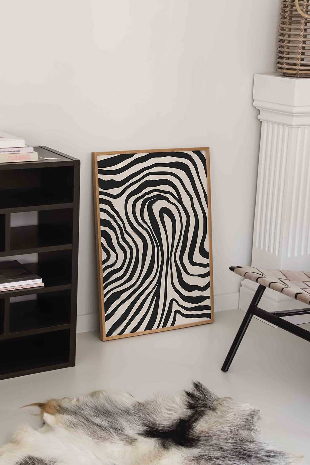 Zwart wit golvende lijnen – rustige abstracte wandkunst als portret poster