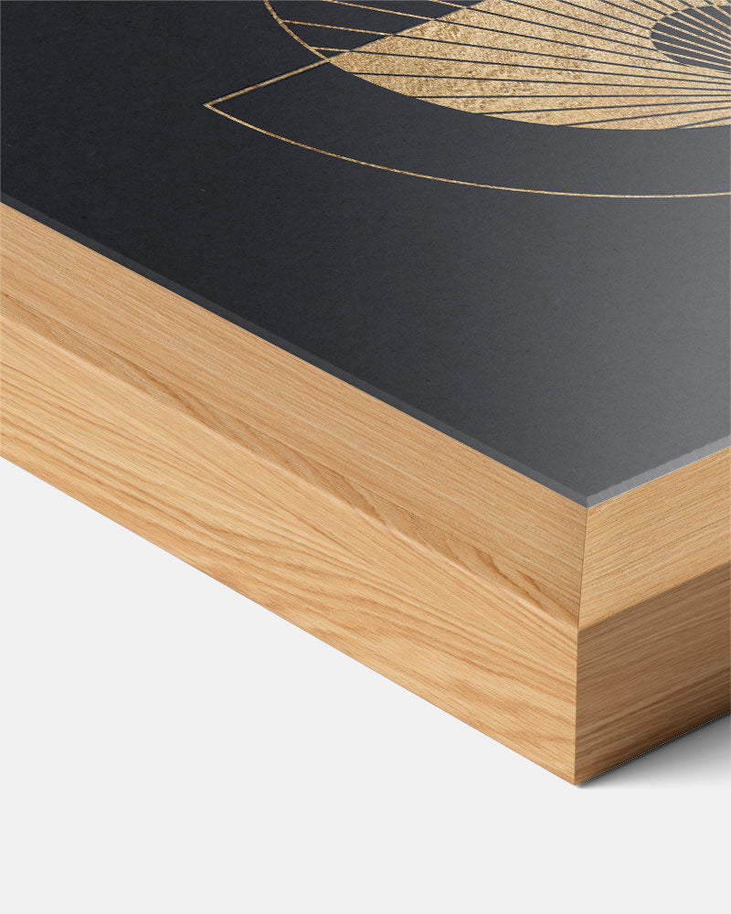 Geometrisch Goud op Zwart – abstracte textuur poster in staand formaat