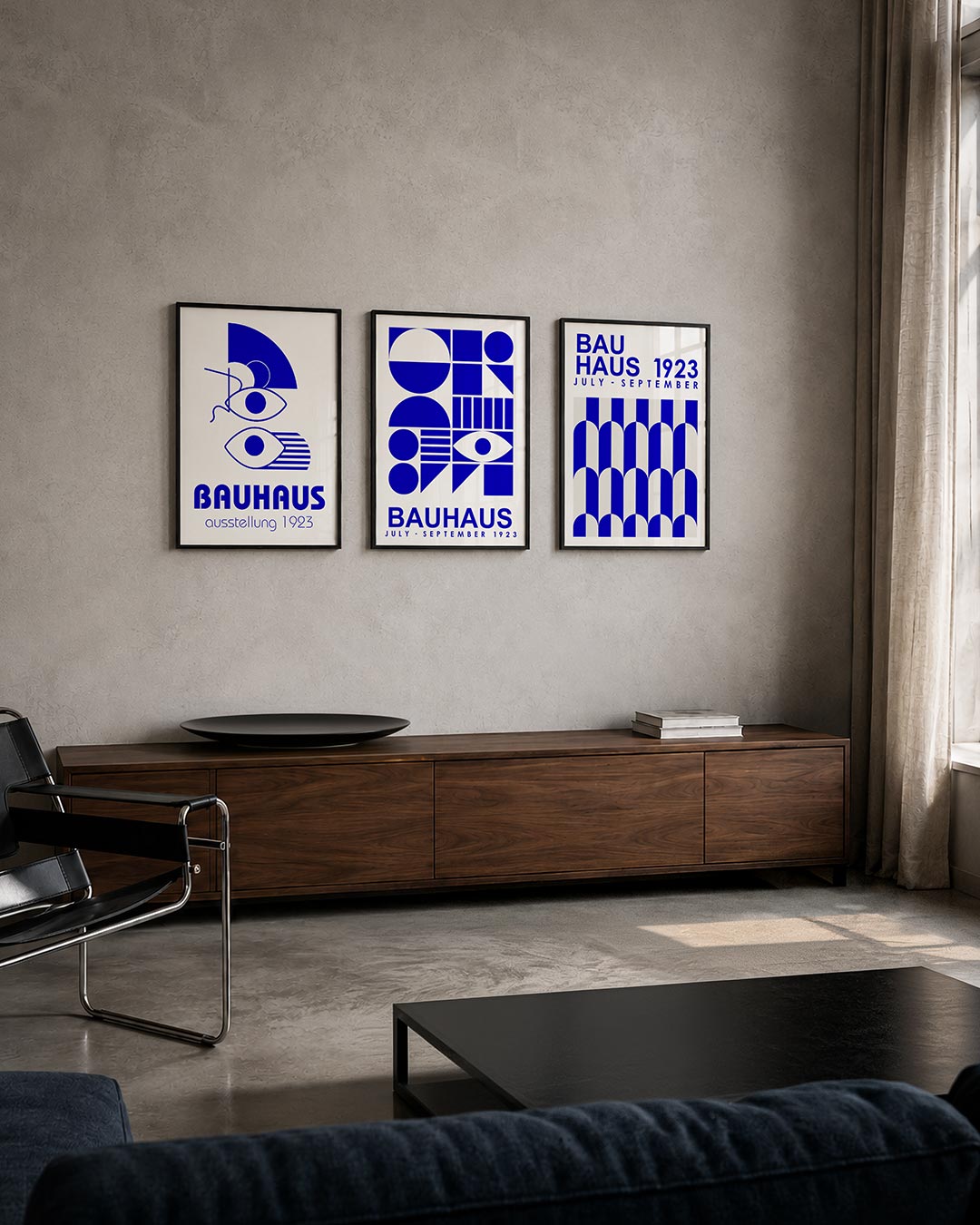 Vorm en lijnenspel posterset – tweede productweergave – deze posterset in drie delen toont een speelse combinatie van blauwe