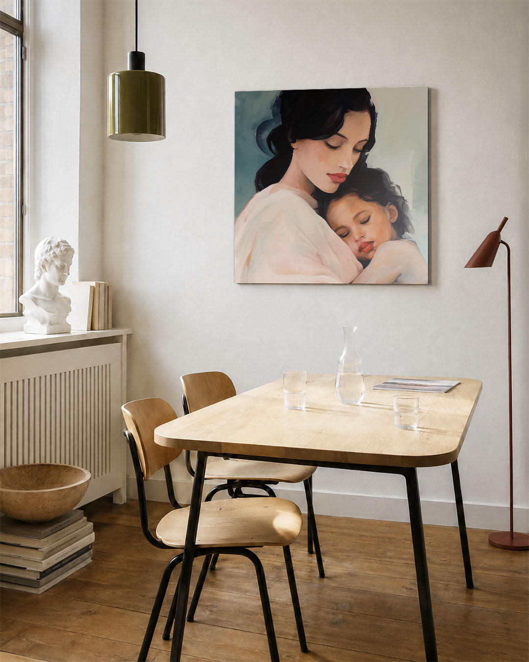 Intieme omhelzing kunstwerk – vierkante wanddecoratie – dit kunstwerk toont een serene moeder die haar kind liefdevol omarmt.