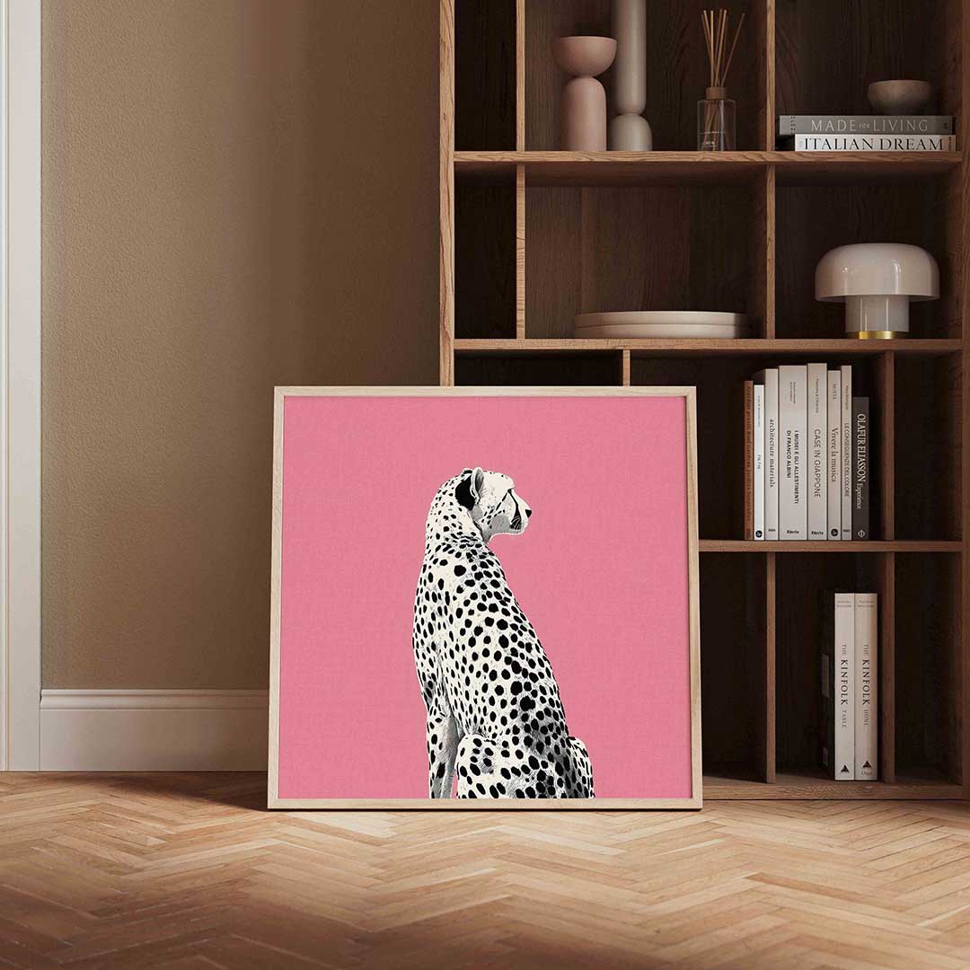 Luipaard op roze – kleurrijke Pop Art poster in vierkant formaat