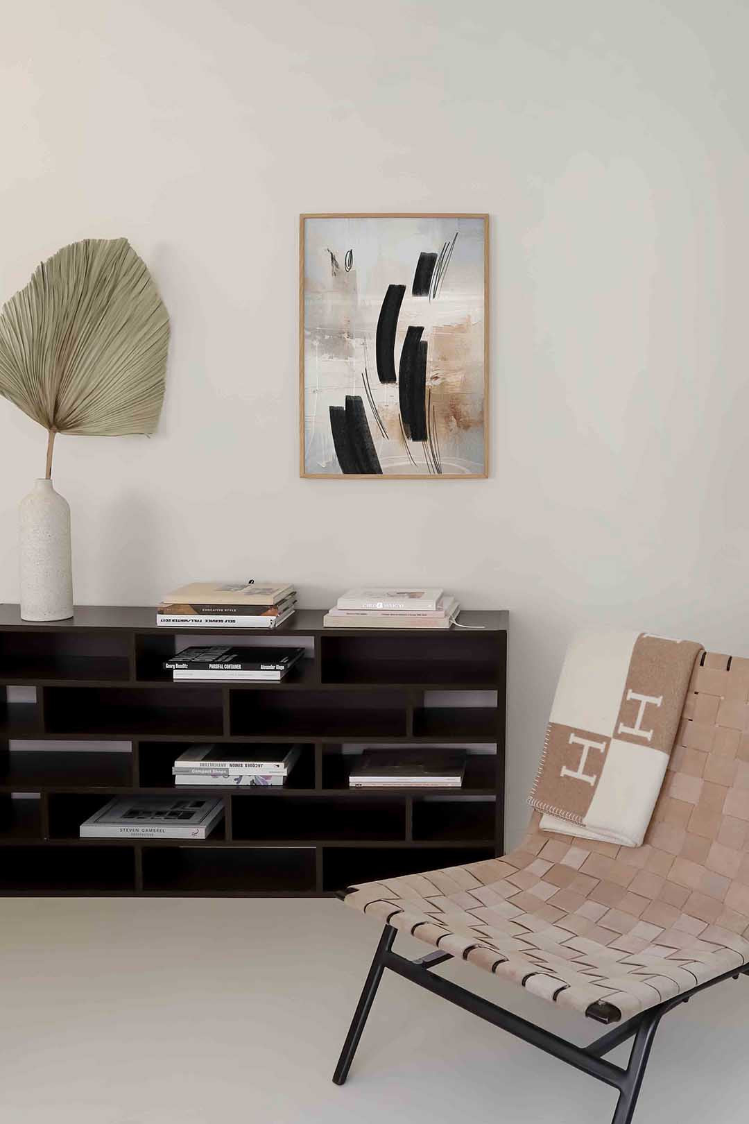 Abstracte zwarte vormen – zachte abstracte poster in staand formaat