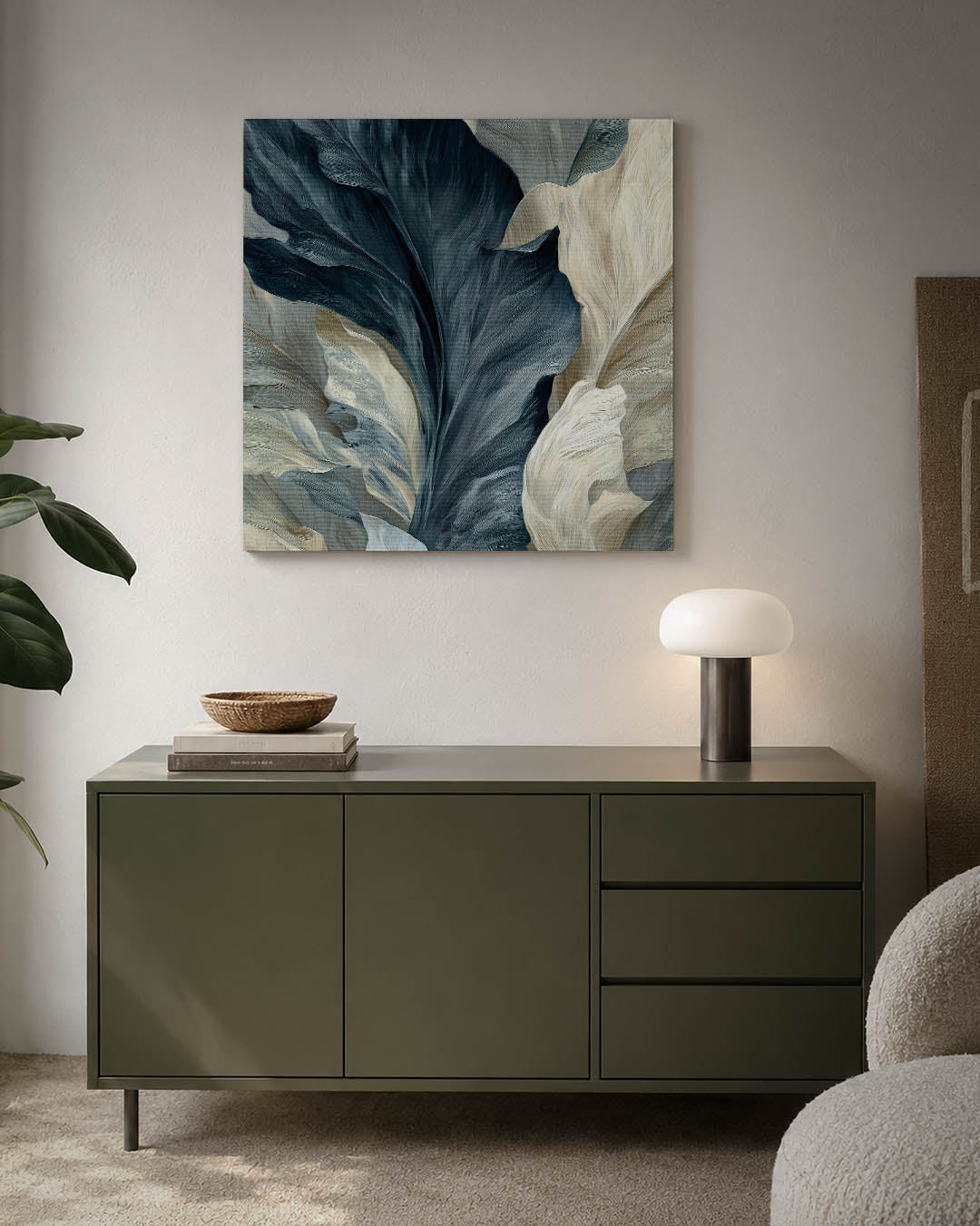 Organische vormen kunstwerk – detailweergave – dit kunstwerk toont vloeiende, overlappende vormen in een harmonie van blauw