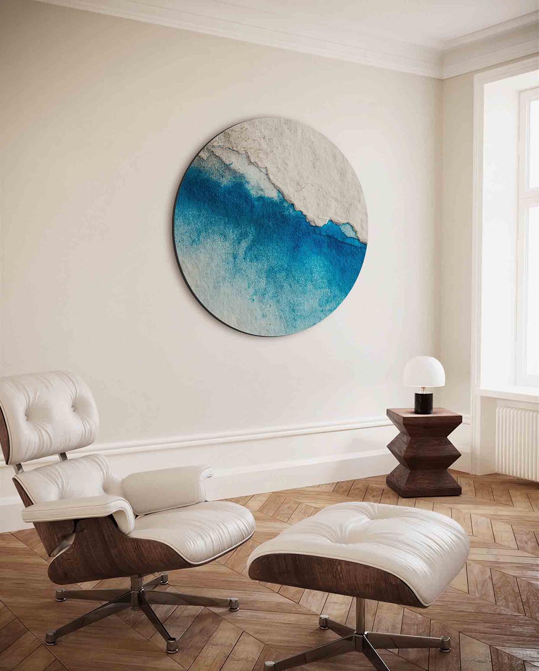 Blauwe en beige – moderne ronde wanddecoratie met vrouwelijk portret