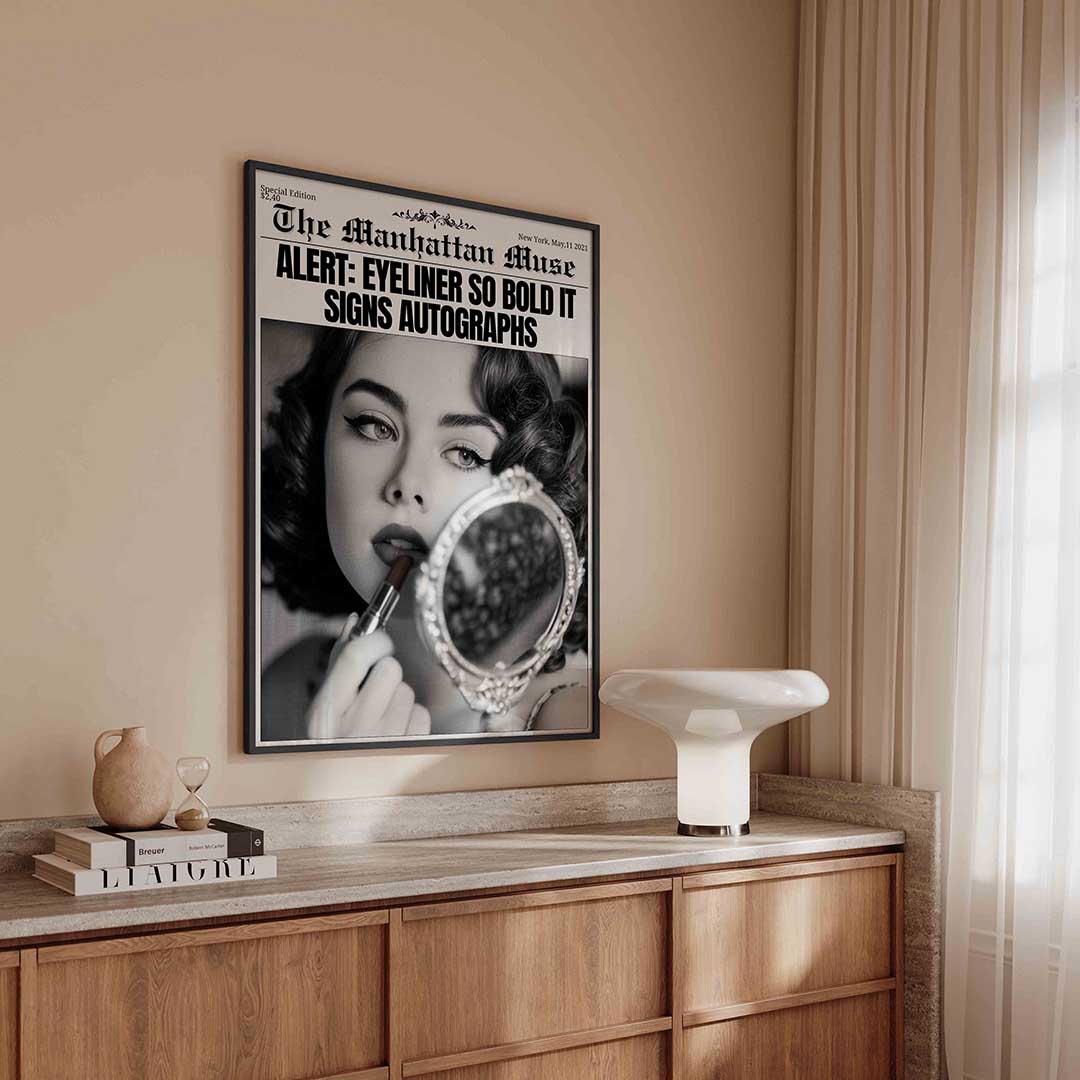 Vrouw met spiegel – kleurrijke Pop Art poster in staand formaat