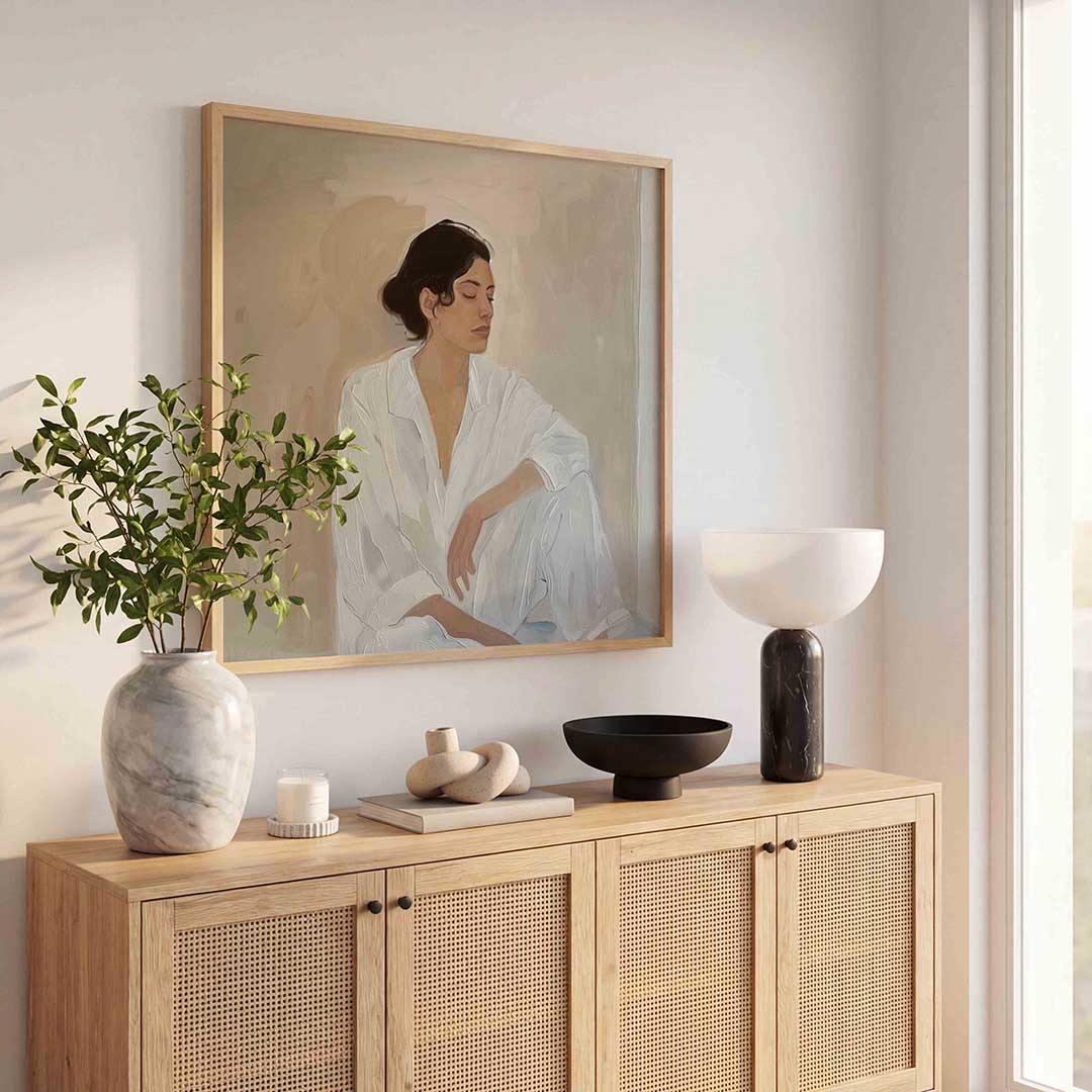 Vrouw in witte kleding – kunst en design poster in vierkant formaat