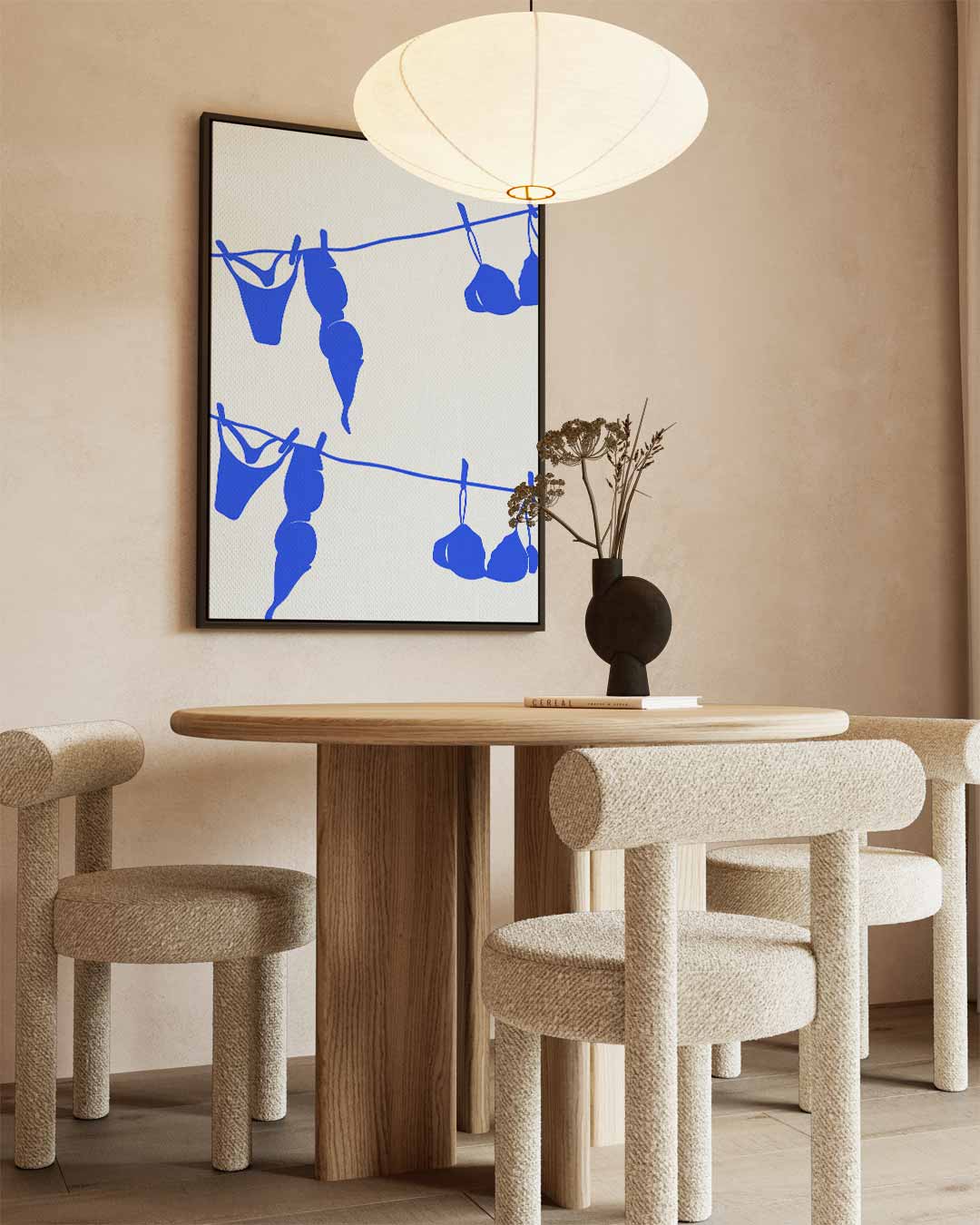 Blauwe Lingerie op de Lijn – staand kunstwerk voor modern interieur
