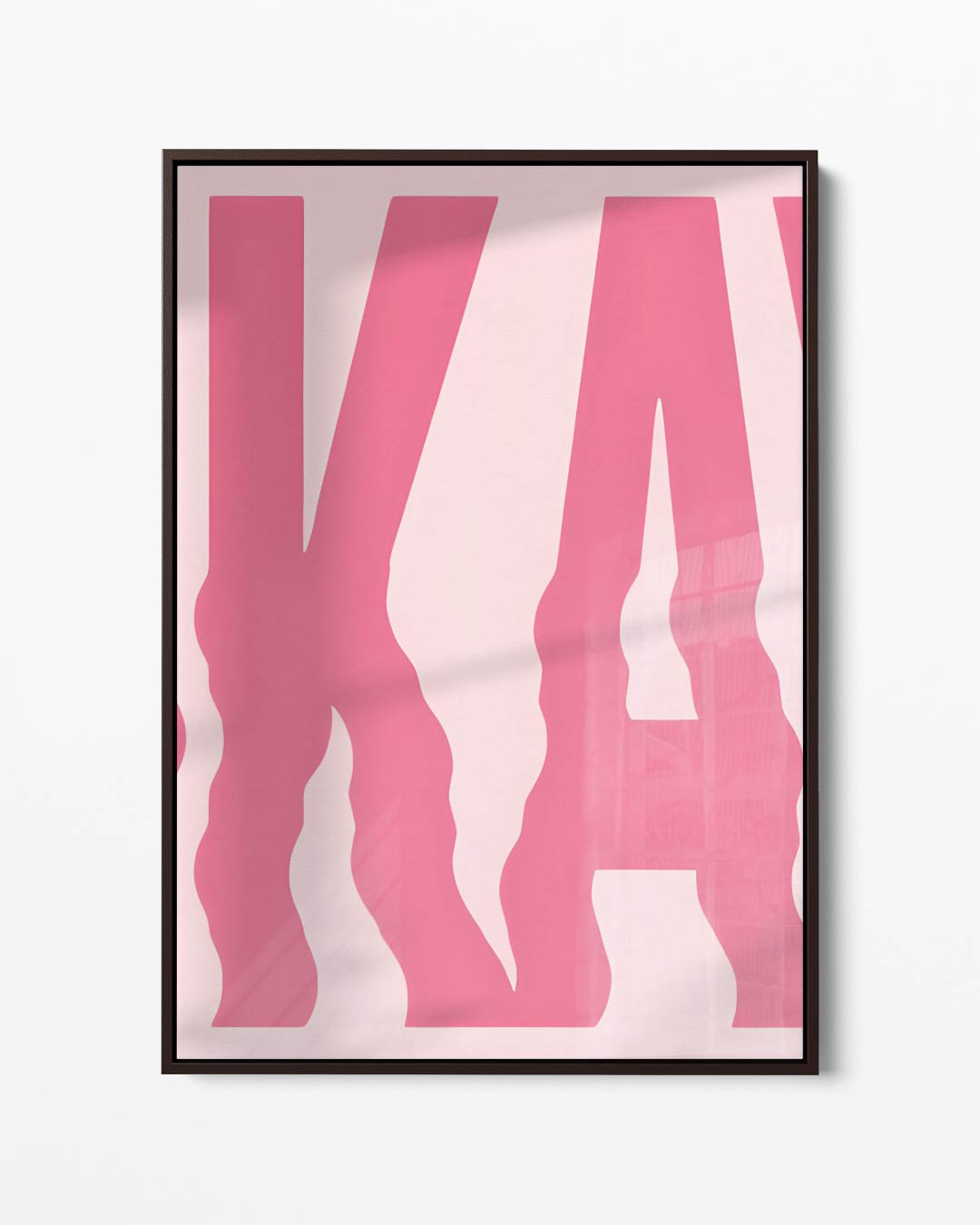Okay in Roze Golven – portret kunstwerk als wanddecoratie