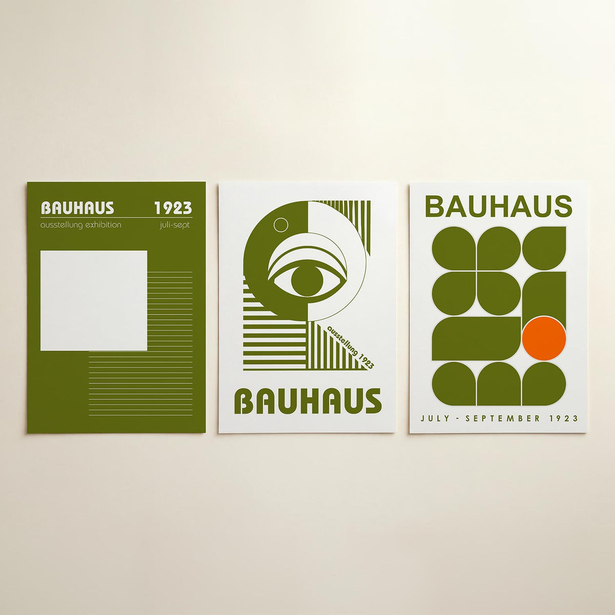 Lijnen en vlaken posterset – detailweergave – deze posterset in drie delen toont een groot wit vlak links, met rechts dunne