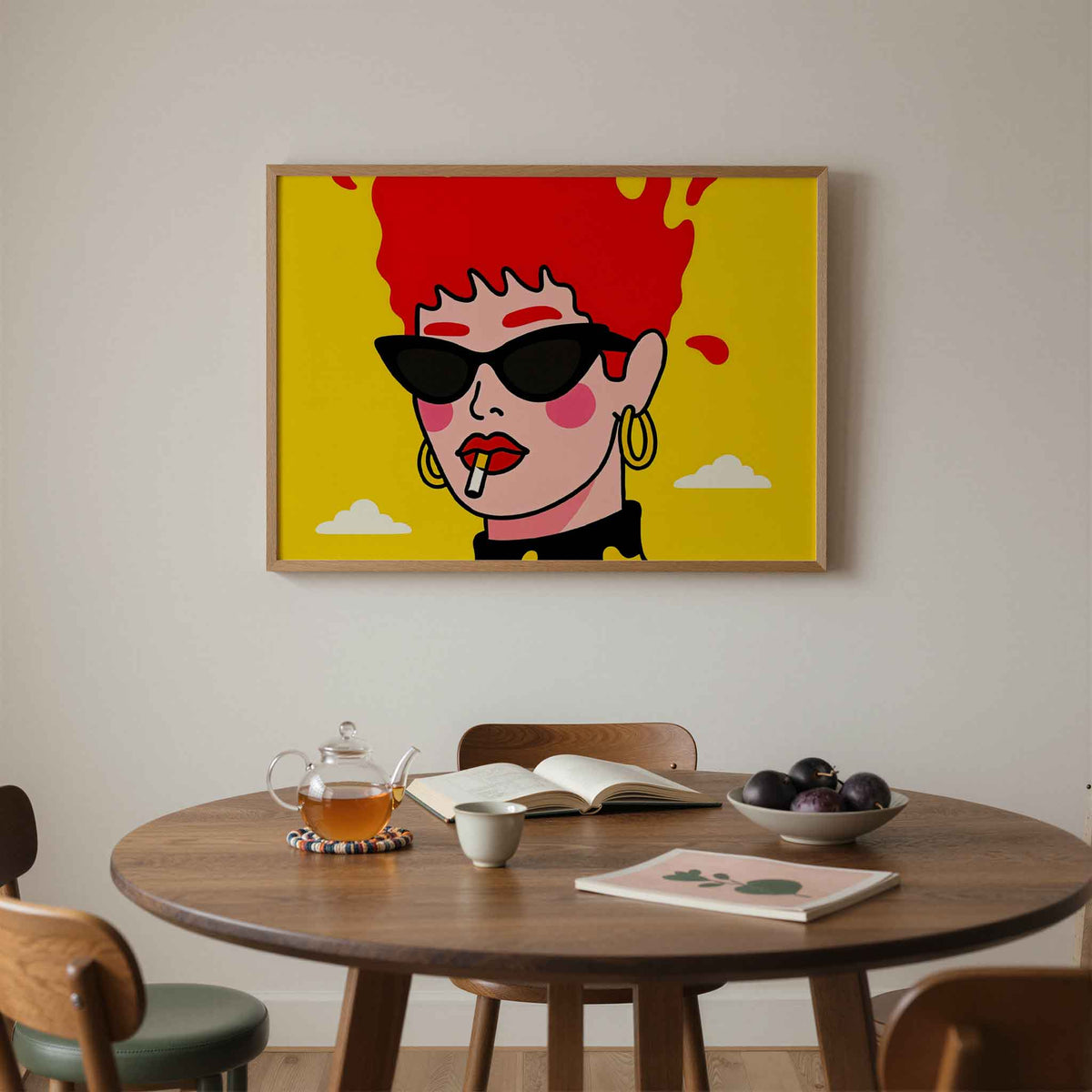 Vrouw met zonnebril – liggende moderne wanddecoratie van WallArtistic