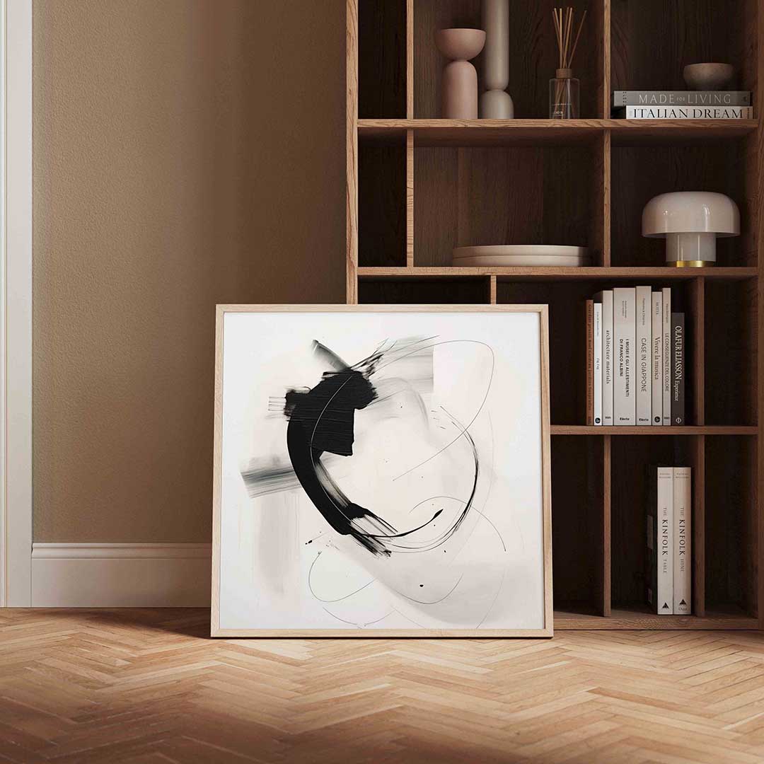 Abstracte zwarte penseelstreken – vierkante wanddecoratie met kleur en vorm van WallArtistic