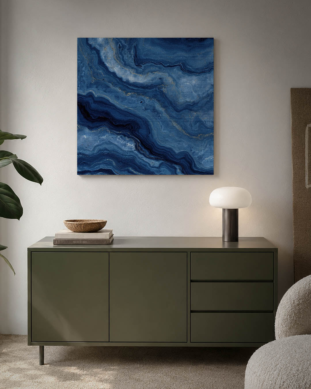 Golvende blauwe patronen kunstwerk – detailweergave – dit werk toont vloeiende, golvende lijnen in verschillende tinten blauw