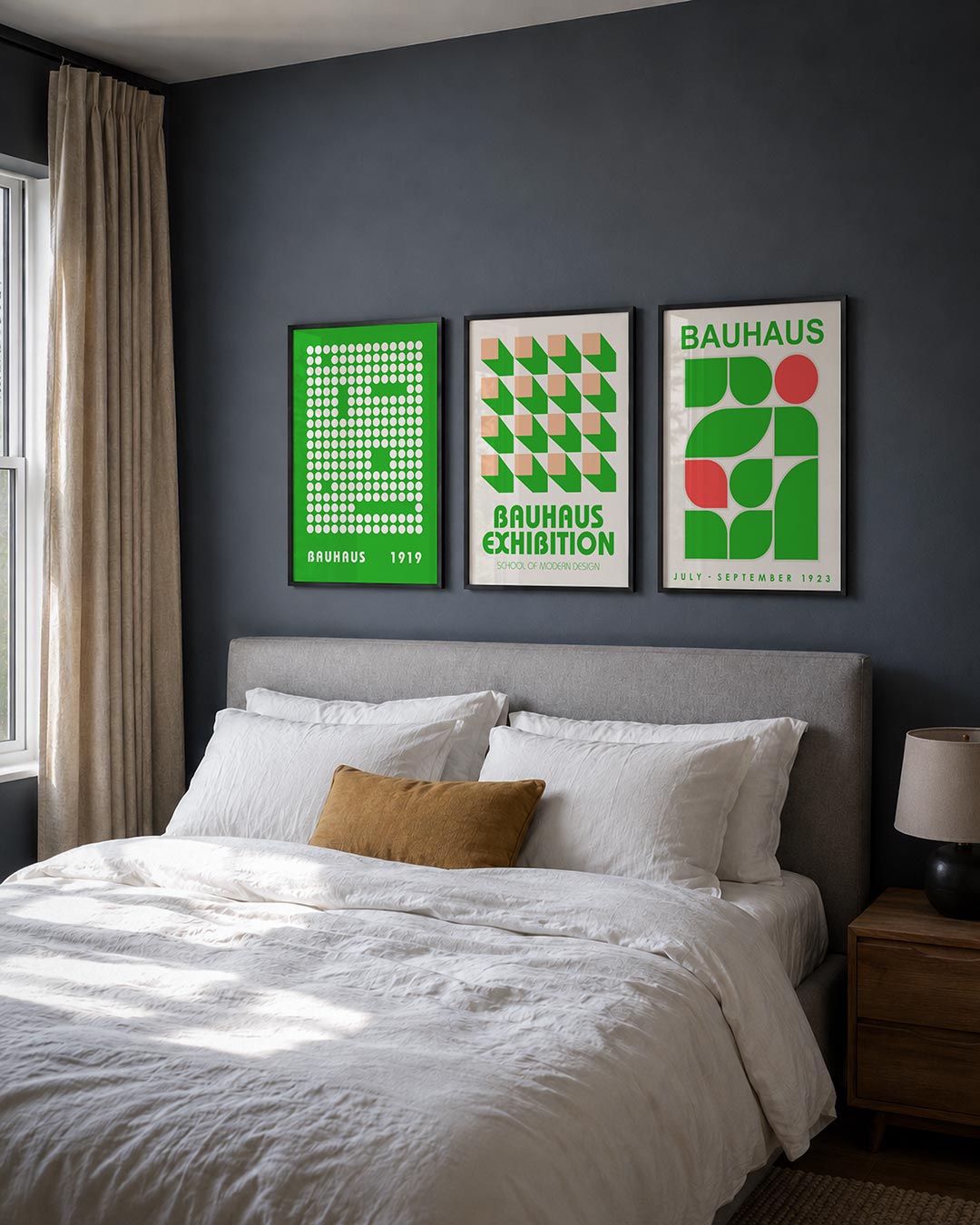 Cirkelpatroon ritme posterset – detailweergave – een levendige groene achtergrond met een patroon van witte cirkels. De