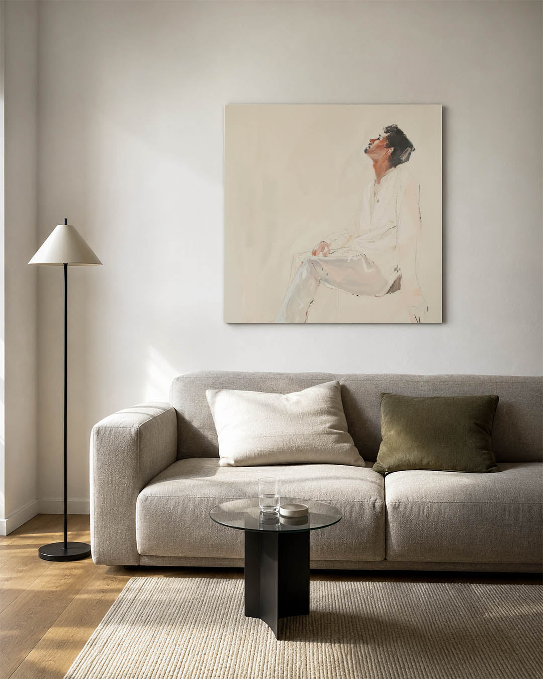 Dromerige zittende figuur kunstwerk – vierkante wanddecoratie – een compositie met zachte lijnen en subtiele kleuren. De