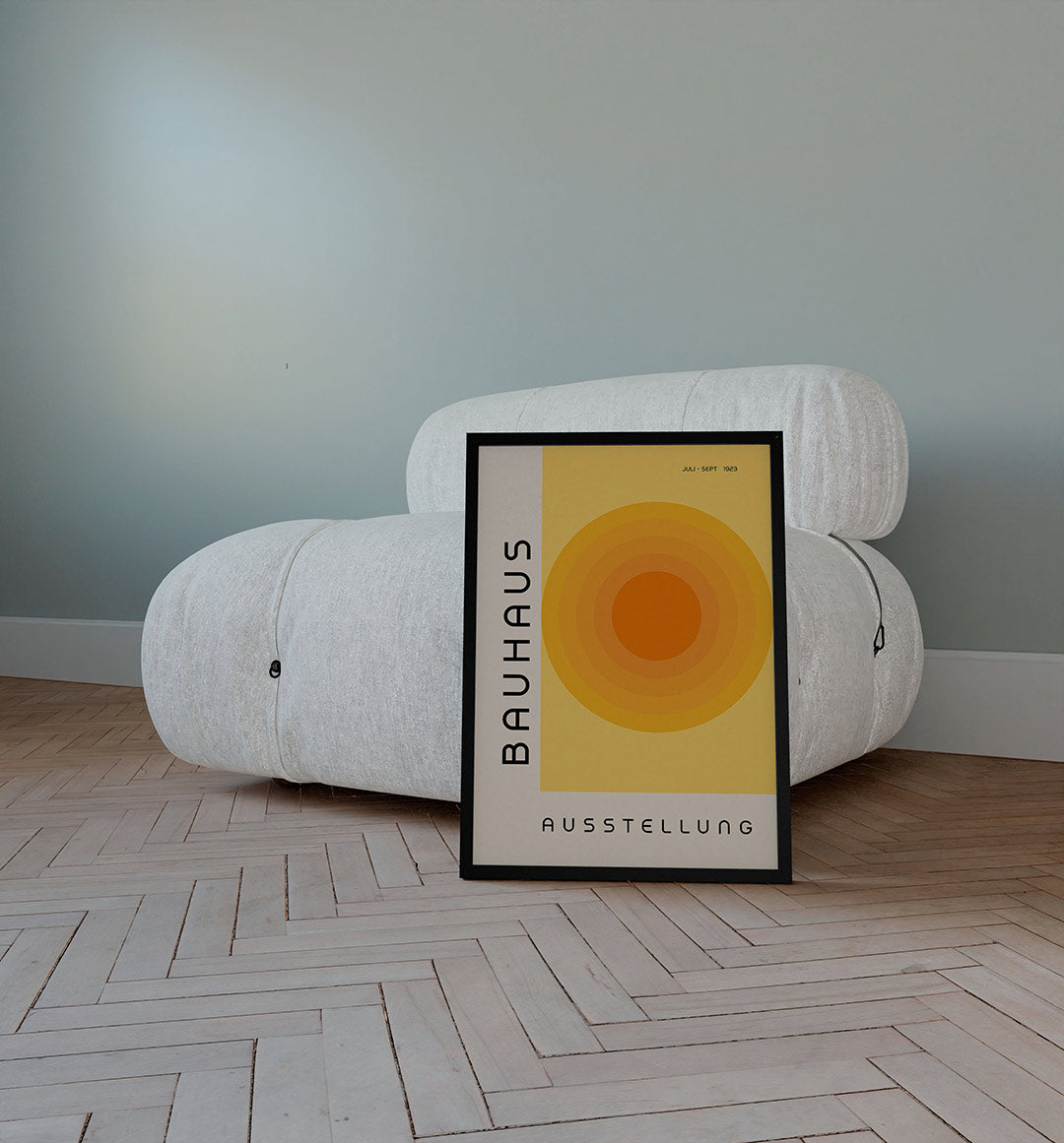 Cirkelvormen en tekst – staande Bauhaus poster voor aan de muur