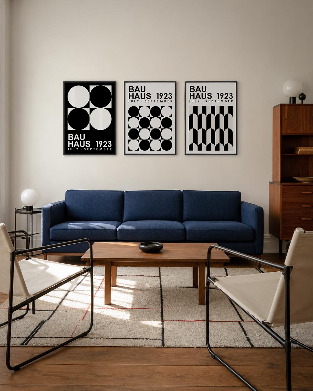 Cirkel en vierkant driedelige posterset – deze posterset in drie delen toont een spel van zwarte en witte cirkels en