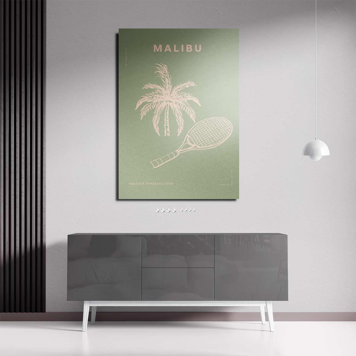 Malibu Tennis Avontuur – staande wandkunst voor woonkamer of interieur