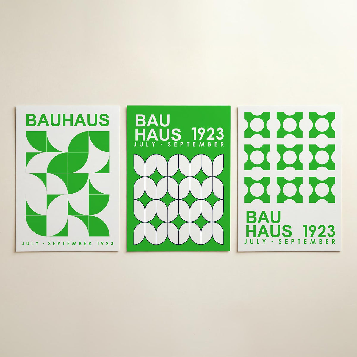 Vorm en kleur driedelige posterset in interieur
