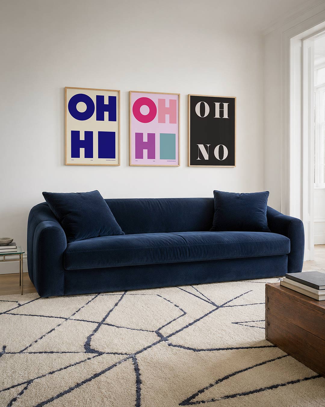 Vorm en kleur driedelige posterset – deze posterset in drie delen toont grote, blauwe letters op
