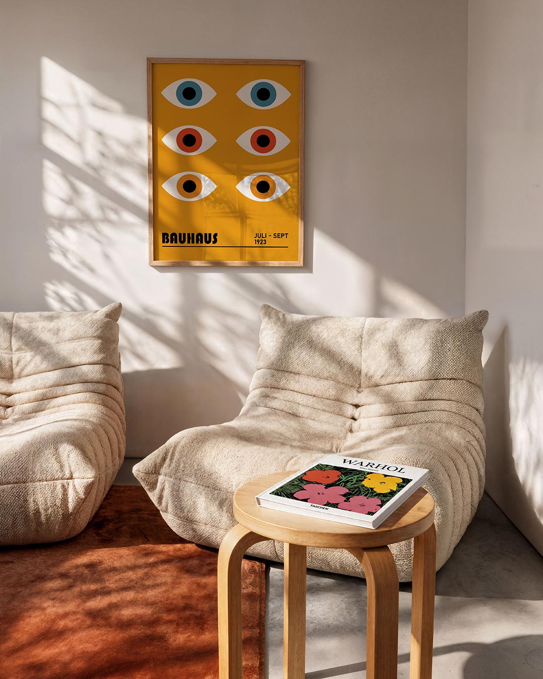 Oogvormen en kleur – geometrische Bauhaus poster in staand formaat