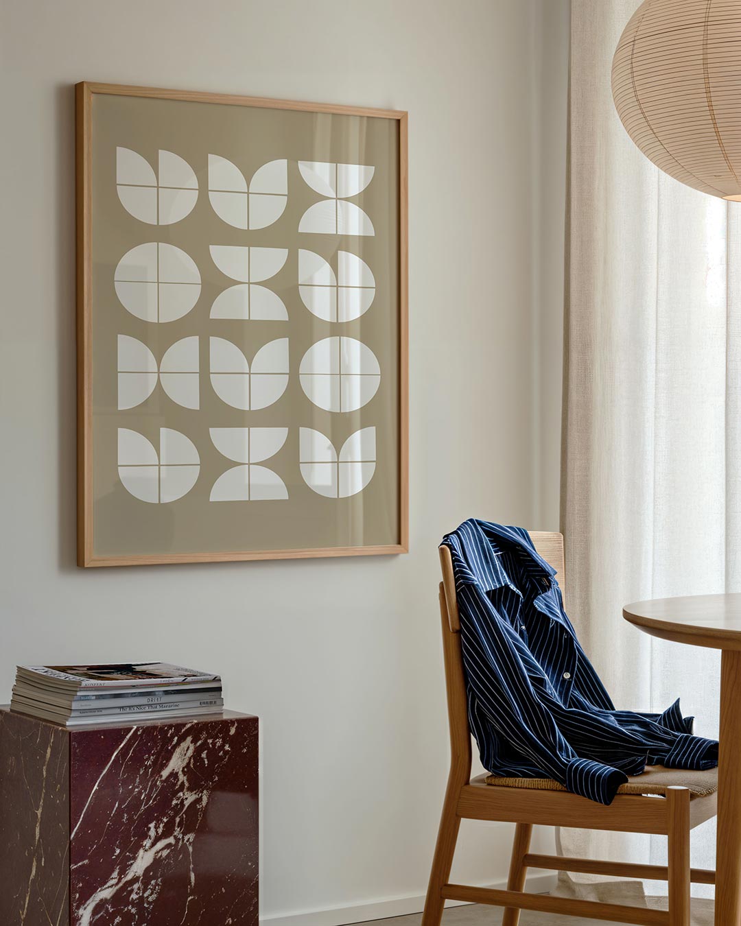 Vormritme en balans – geometrische poster in Bauhaus-stijl van WallArtistic