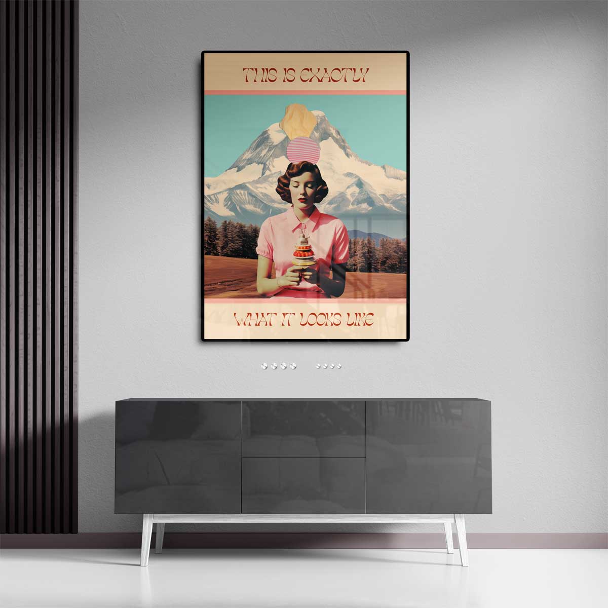 Surrealistische Dame met IJs – dibond wanddecoratie in staand formaat