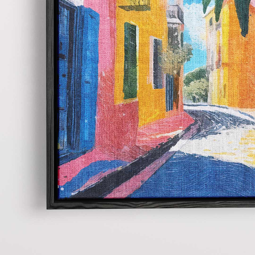 Zomerse Straat met Palmboom – dibond kunstwerk als wanddecoratie