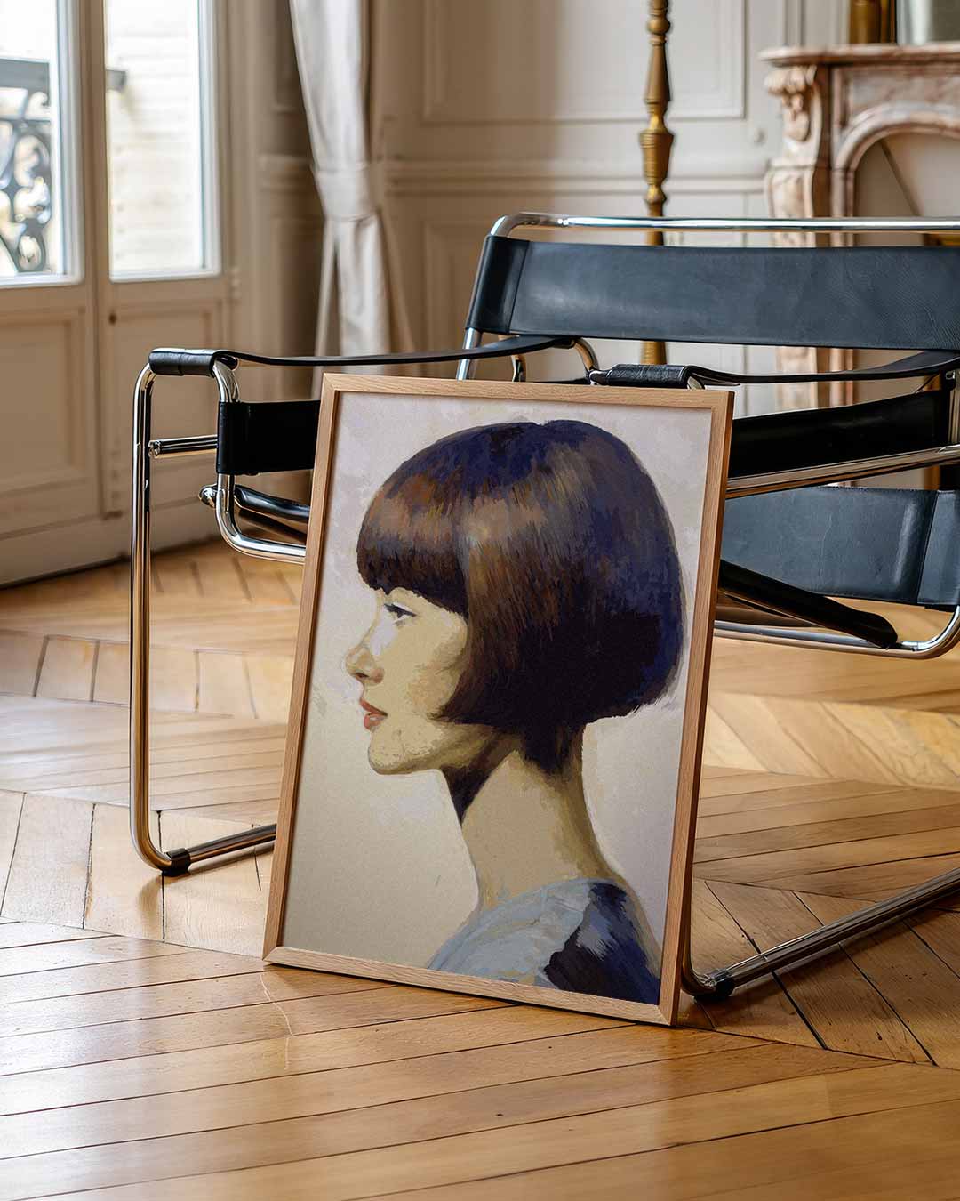 Vrouwelijke Elegantie in Profiel – urban poster in staand formaat
