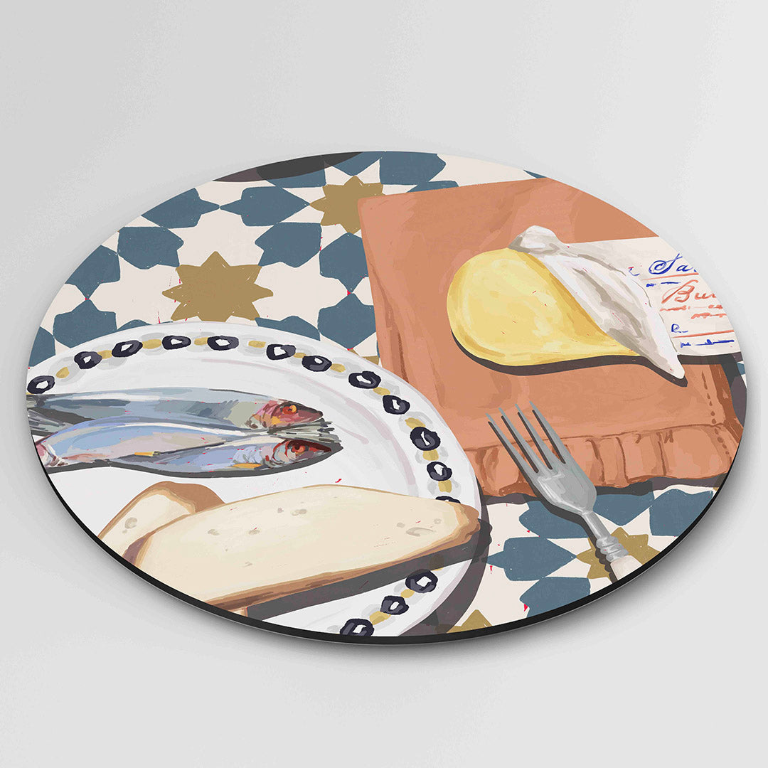 Ontbijt met vis en brood – ronde wanddecoratie met abstract ontwerp