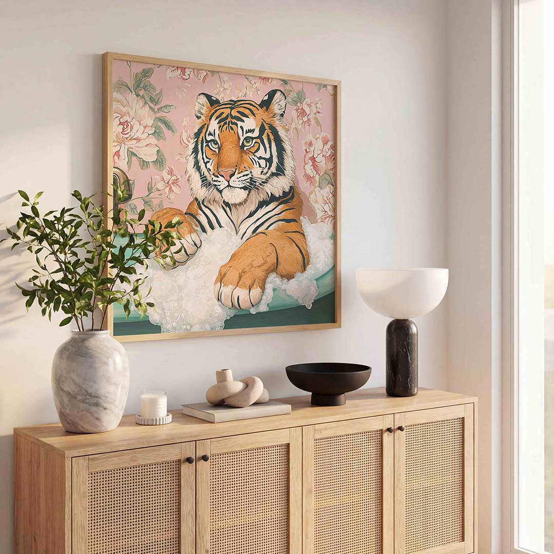 Tijger in bad – dierenillustratie als vierkante poster