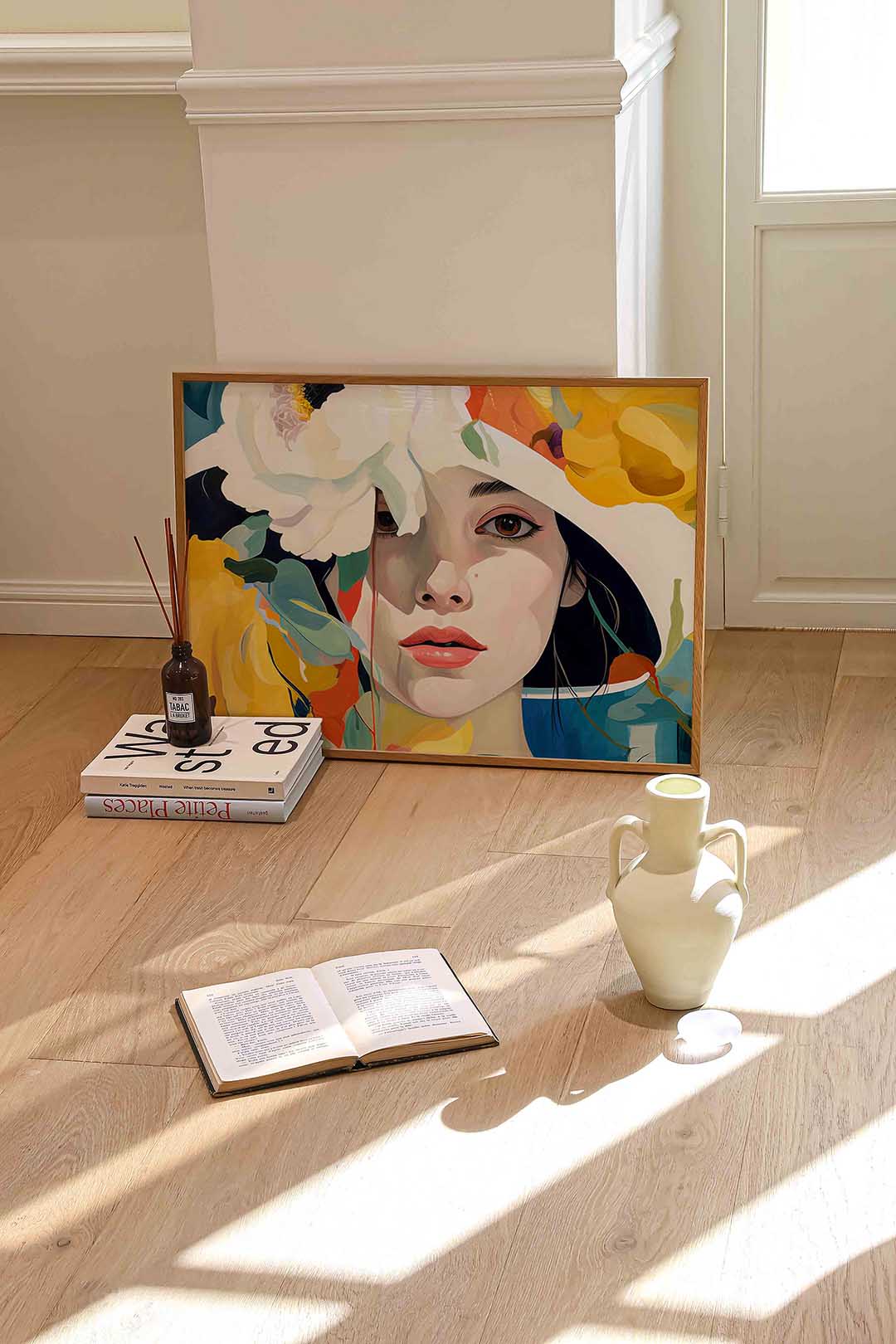 Vrouw met bloemen – liggende portret wanddecoratie van WallArtistic