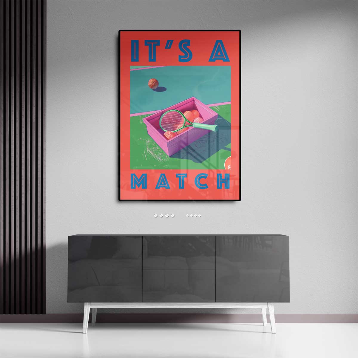 Speelse Tennisdisplay – kunstwerk met zwarte baklijst