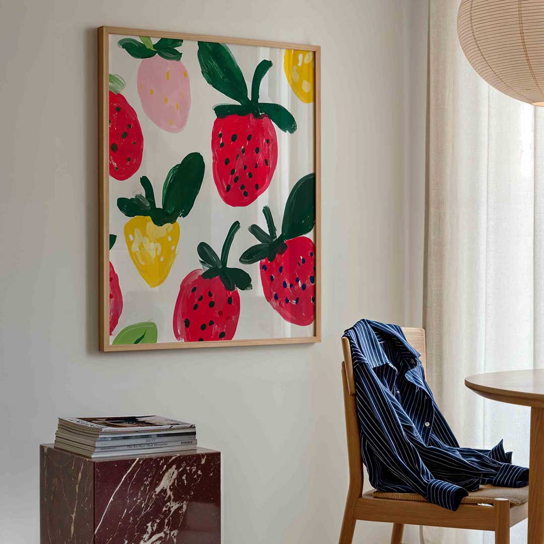 Aardbeien en fruit – bloemen poster in staand formaat