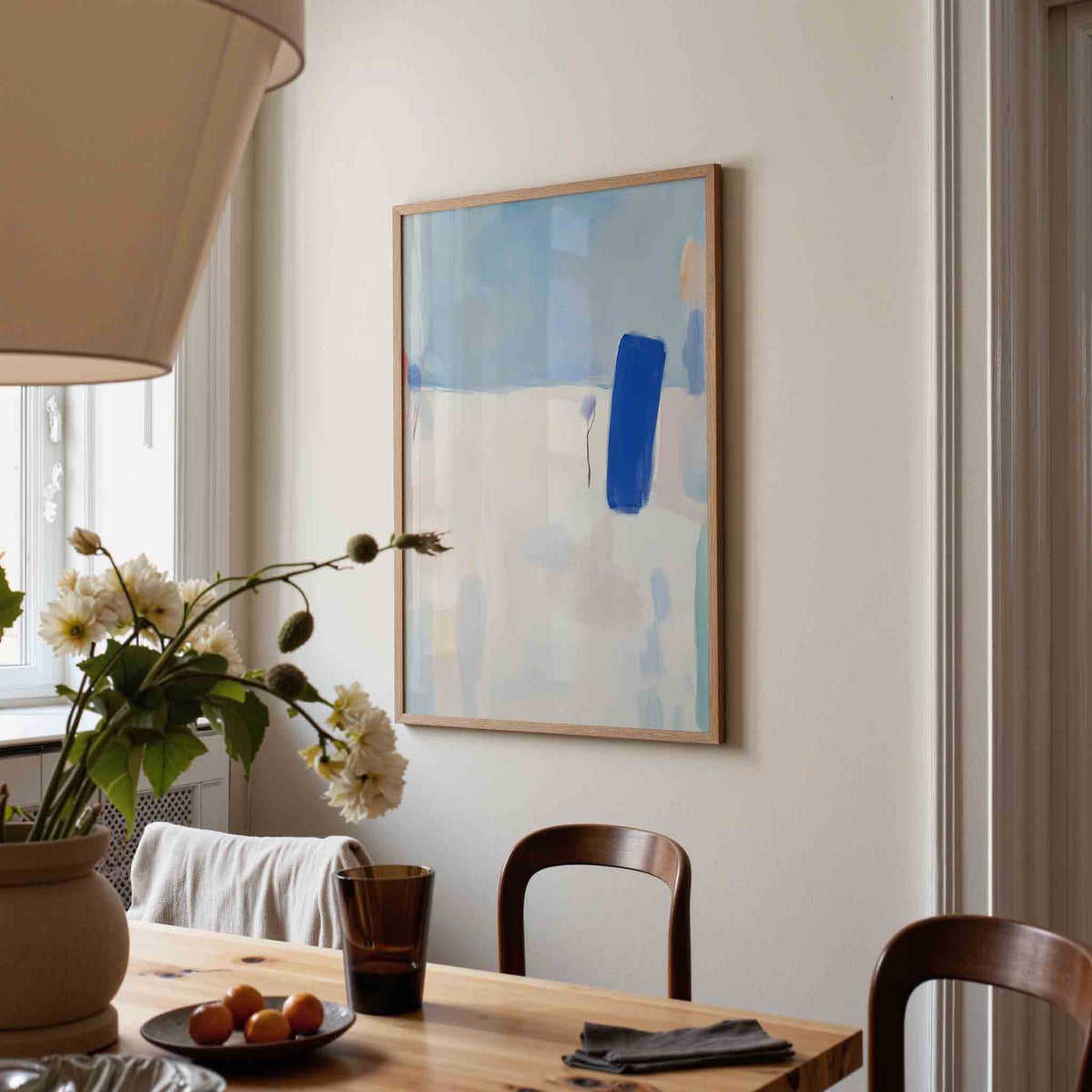 Abstracte blauwe vormen – kunst en design poster in portret formaat
