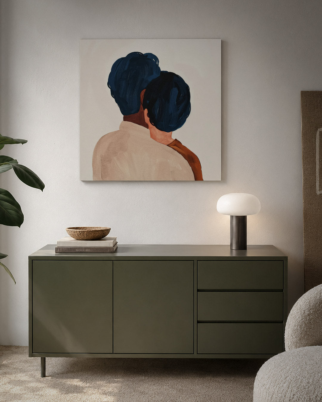 Intieme omhelzing kunstwerk – detailweergave – dit kunstwerk toont twee figuren in een omhelzing, met vloeiende lijnen en