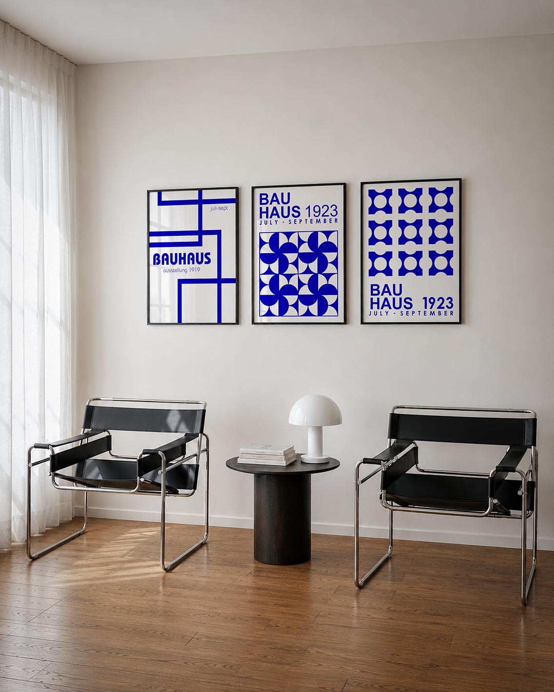 Abstract driedelige posterset – een abstracte posterset met donkere tinten en een rustige visuele opbouw.