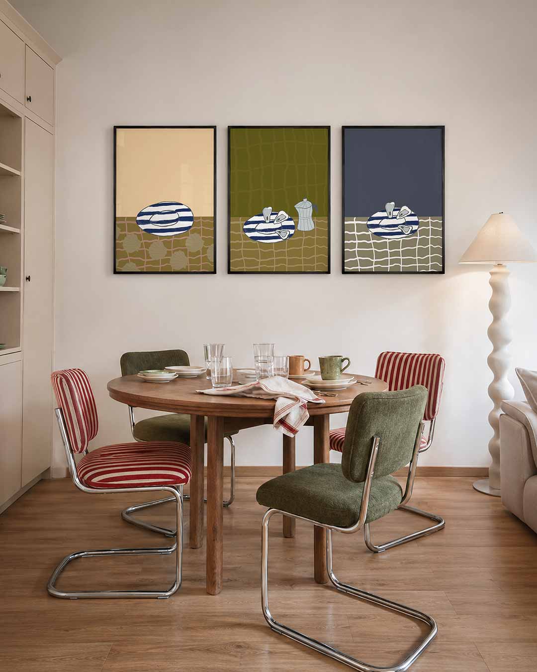 Vorm en kleurenspel driedelige posterset – deze posterset in drie delen toont een speelse combinatie van