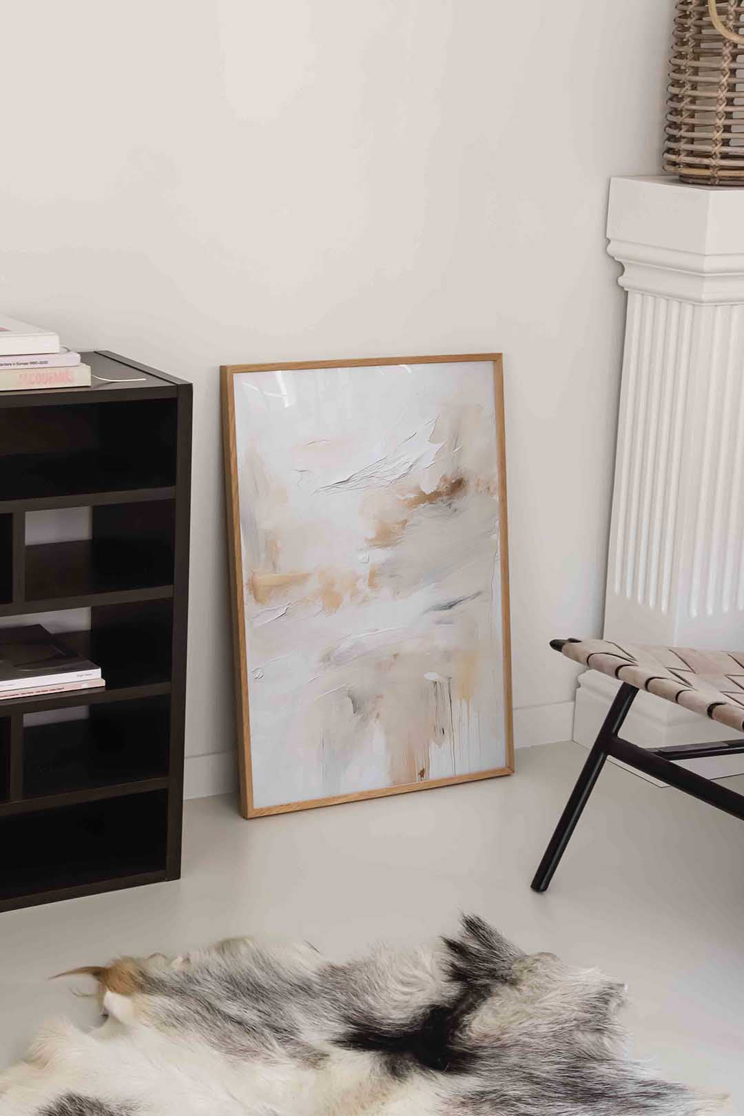 Beige en wit abstracte – rustige abstracte wandkunst als portret poster