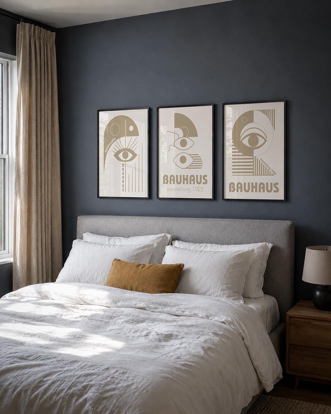 Oog en lijnen posterset – derde productweergave – deze posterset in drie delen toont een groot oog centraal, omringd door