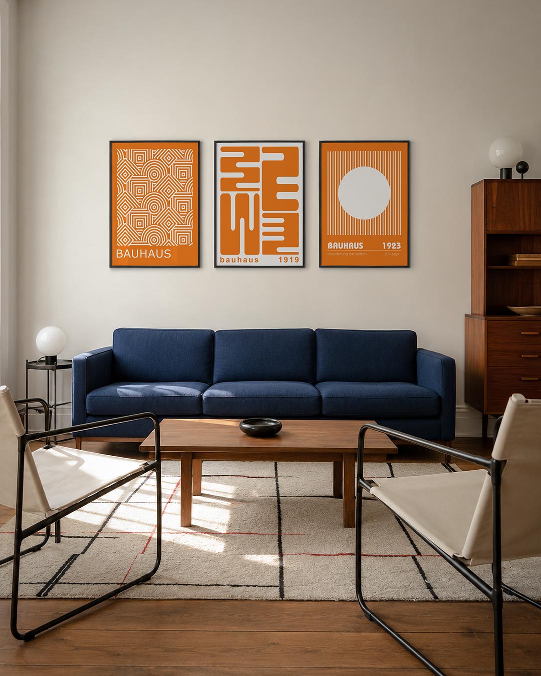 Patroon en lijnen driedelige posterset – deze posterset in drie delen toont een levendig spel van witte geometrische lijnen